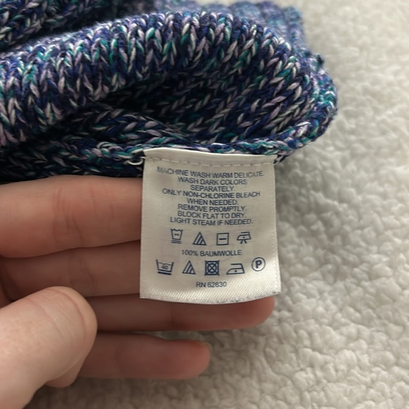 Land’s End Cable Knit Sweater - Picture 6 of 6